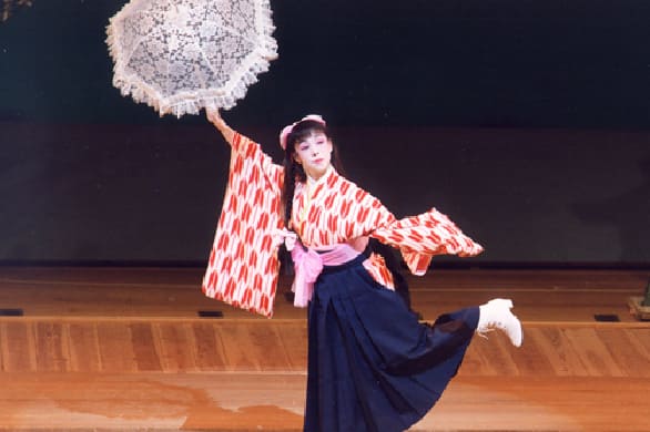 創作舞踊